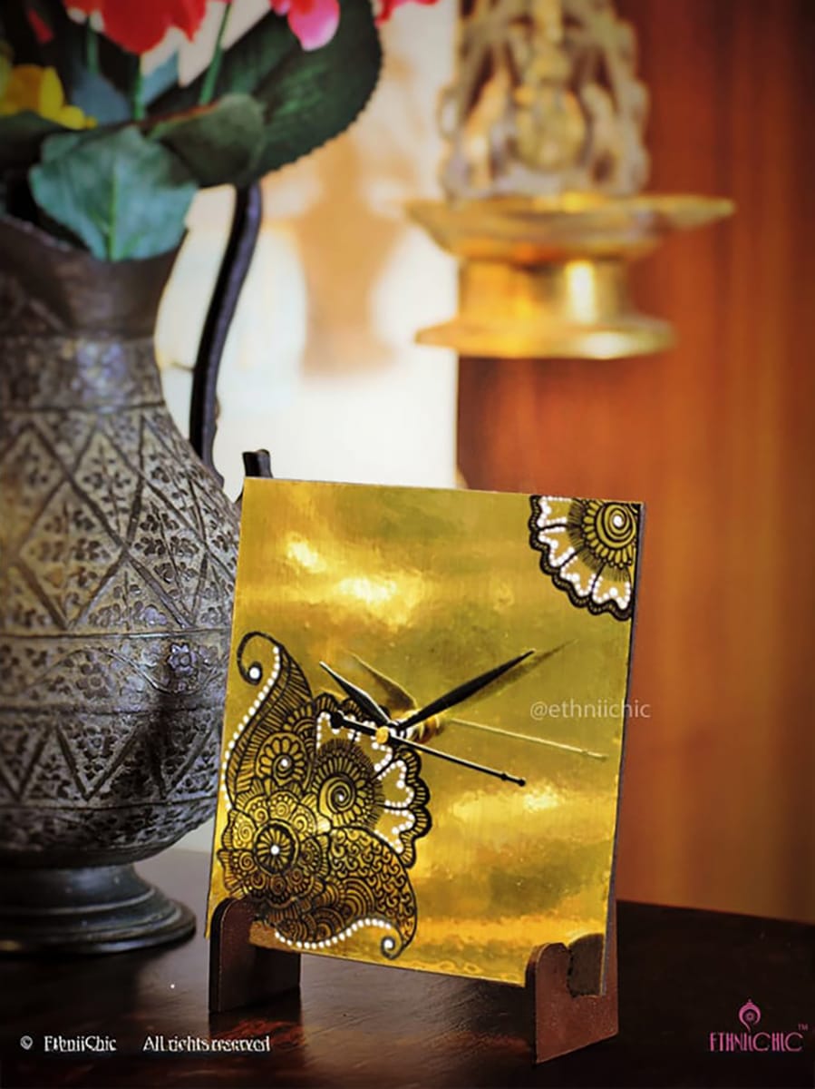 Hand painted Henna Table Clock 1