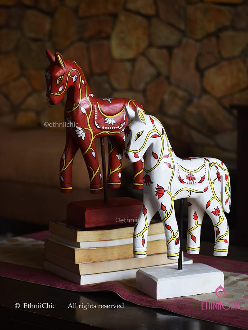 Hand Painted Wooden Horse on stand - White & Maroon (Set of 2)
