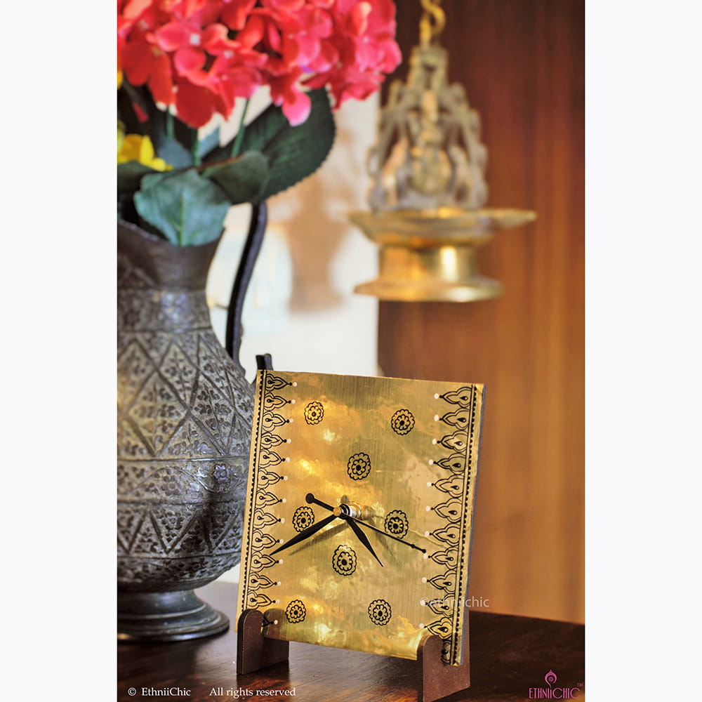 Hand painted table clock 1 image 0