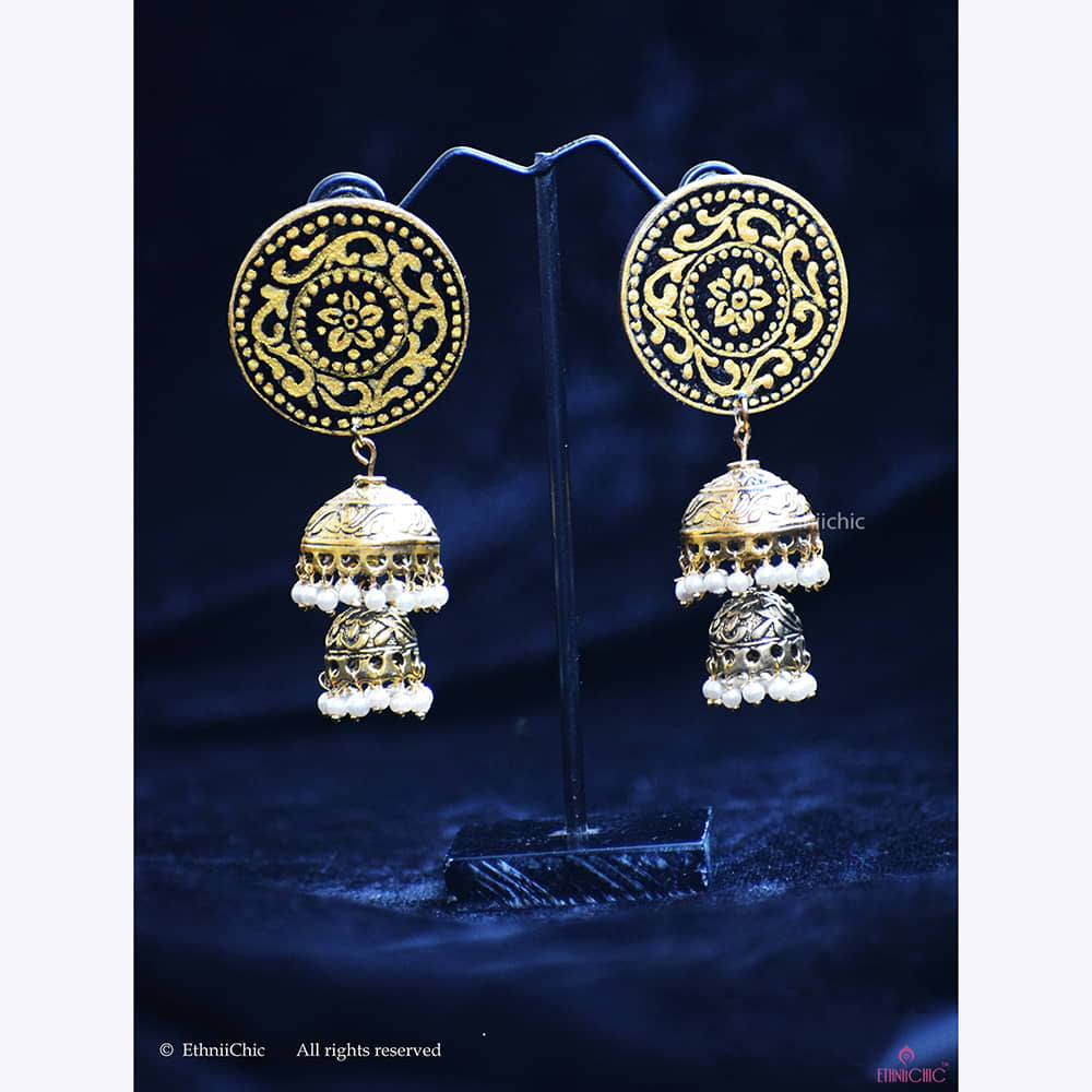 Hand painted Mandala Jhumka image 0