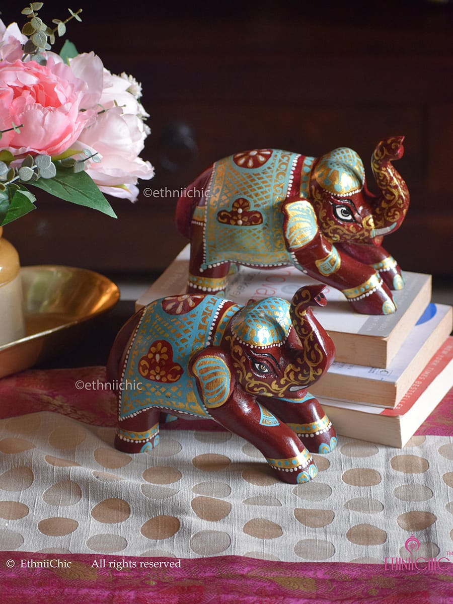 Hand Painted Wooden Elephant (Set of 2)