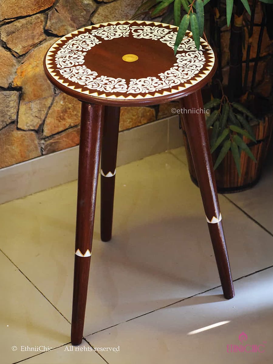 Handpainted Wooden Alpona Peg Table