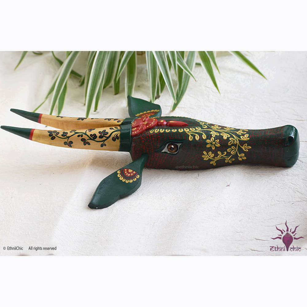 Hand painted 18" Narrow Cow Head - Emerald Green image 4