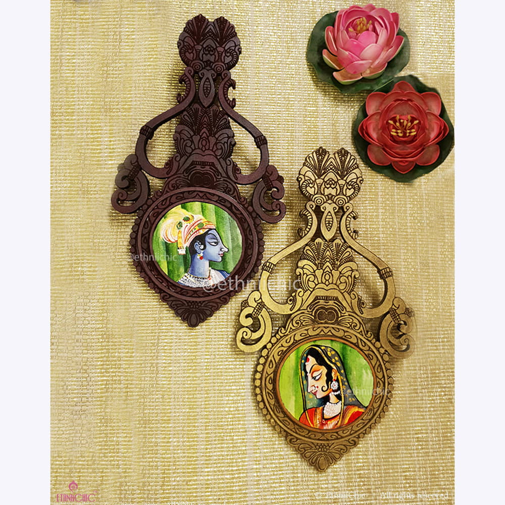 Wooden Aaranmula Wall Frame- Raja Rani - set of 2 image 0