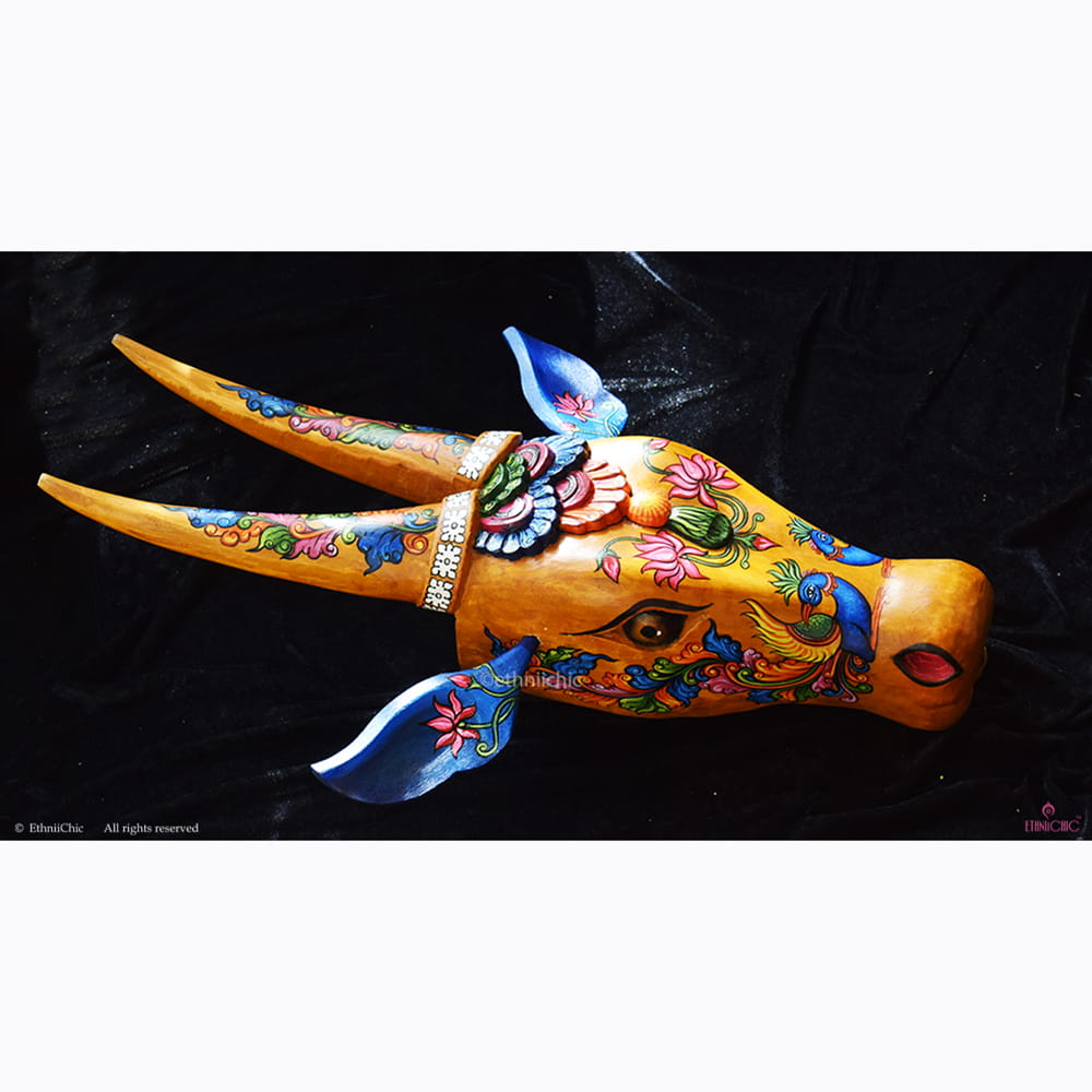 Hand painted 24" Bull Head - Kerala Mural Motifs image 3