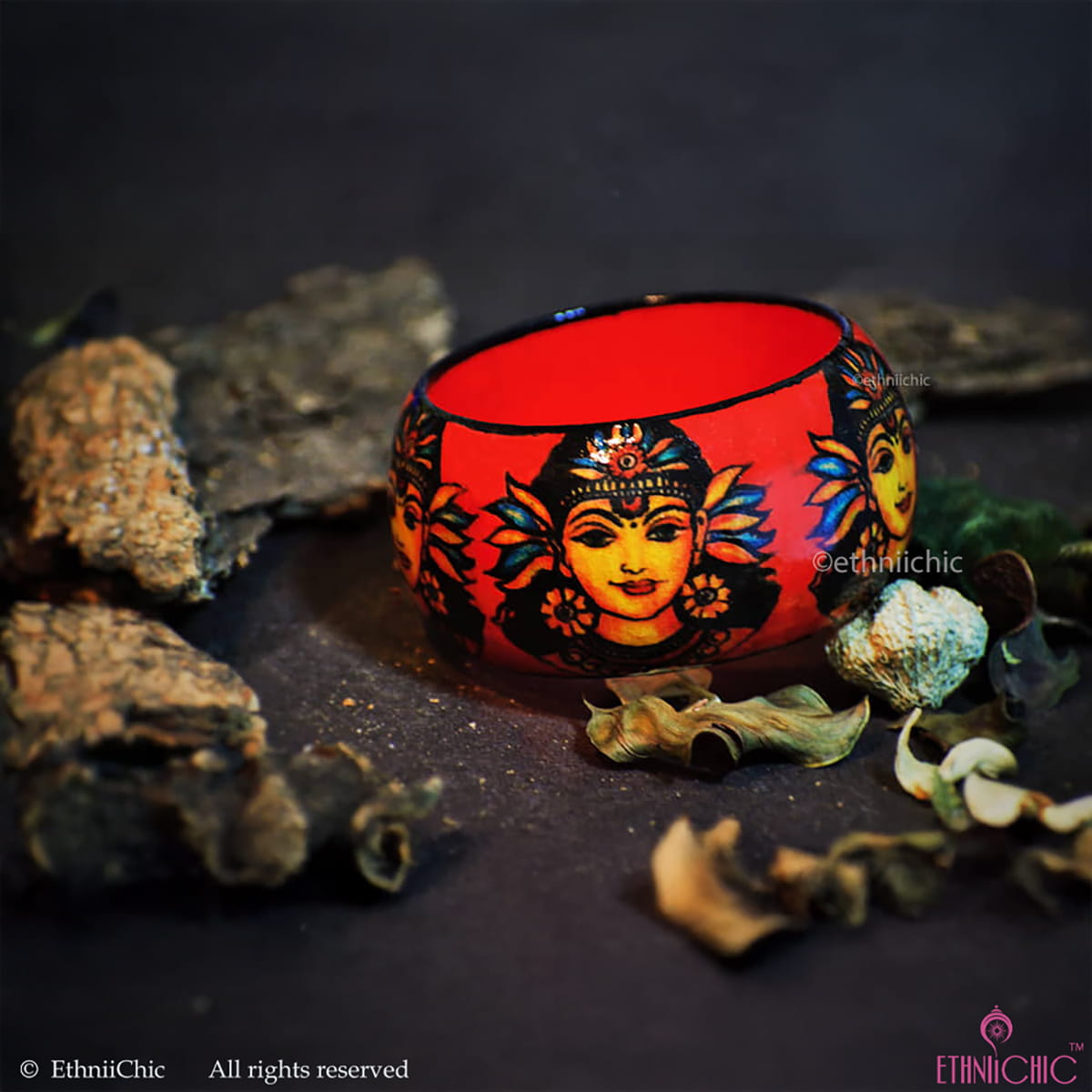 Apsara Kerala Mural Hand crafted Wooden Bangle