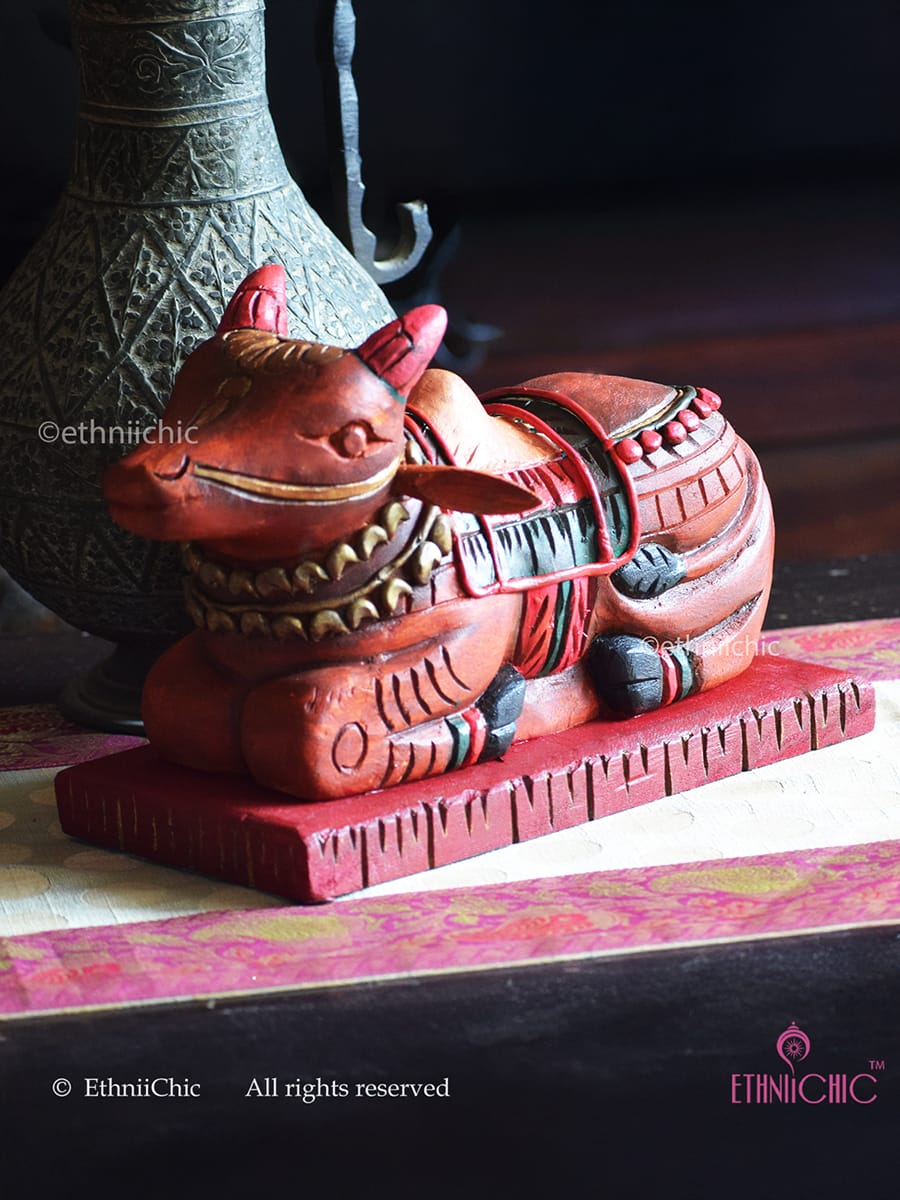 Hand painted Wooden Small Nandi - Brown