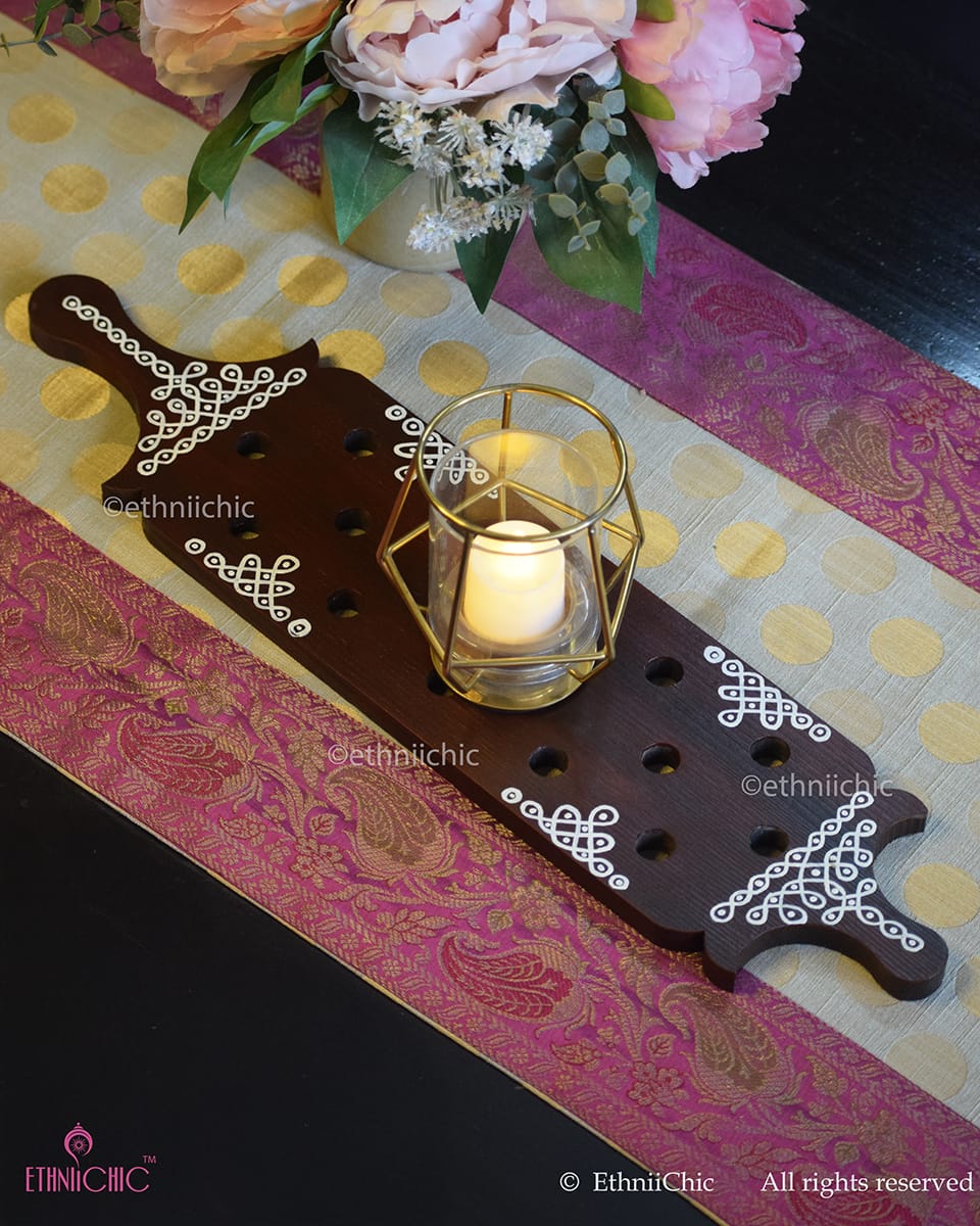Kolam Chettinad Spoon Holder – Hand-Painted Wooden Décor (Table & Wall)