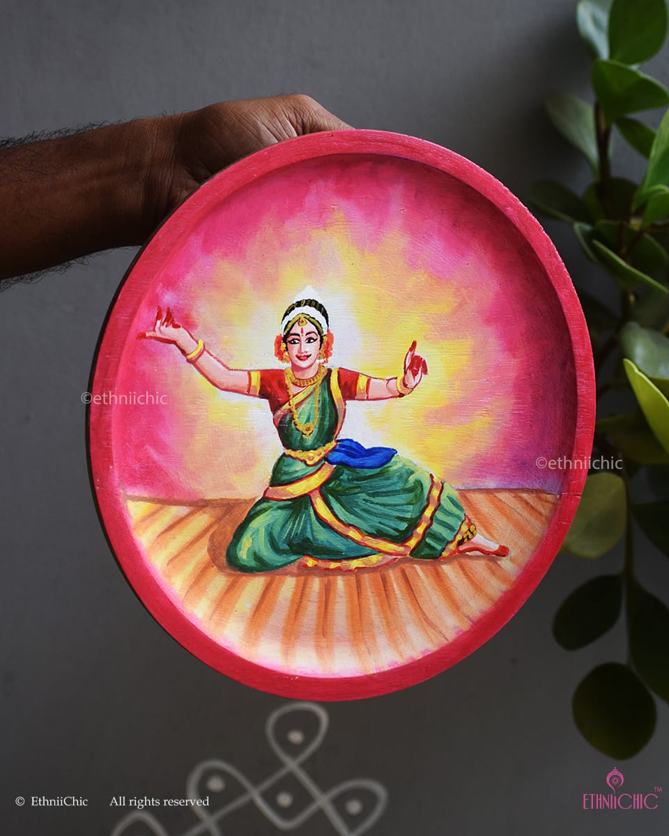 Bharatanatyam – Hand-Painted Wooden Wall Plate