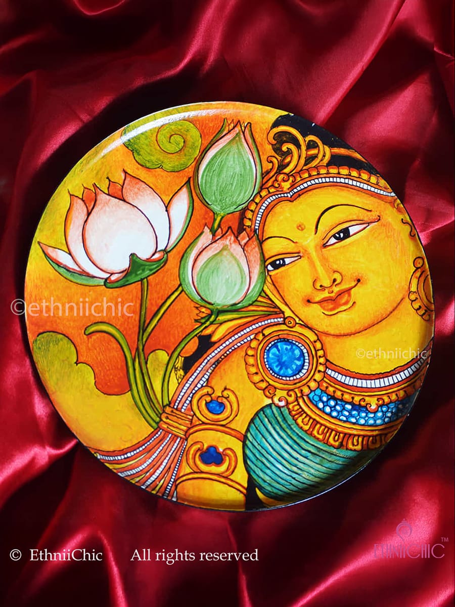 Hand painted Apsara Kerala Mural Wall Plate - 10"