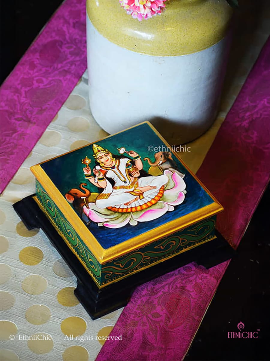 Multipurpose Box Square - Gajalakshmi