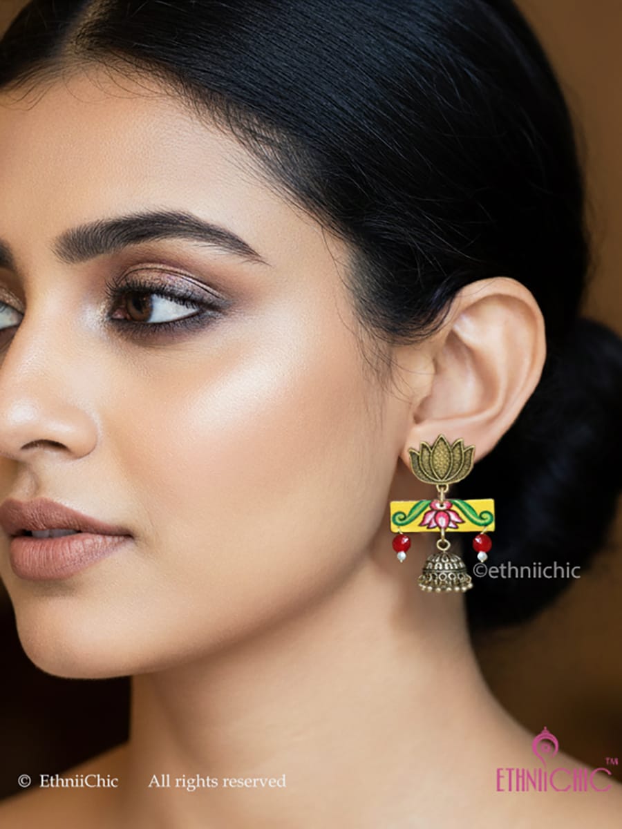Hand-painted Earrings - Lotus