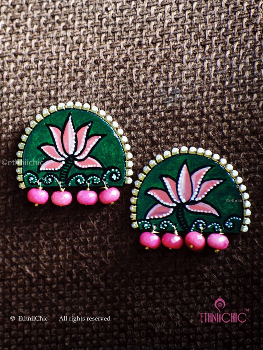 Hand-painted Studs - Lotus (Green)