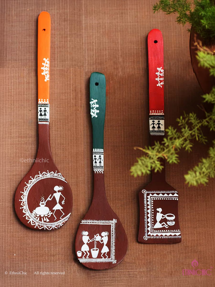 Hand painted Spatula Warli Wall Decor- Set of 3