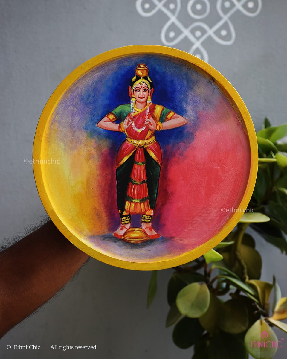 Kuchipudi – Hand-painted Wooden Wall Plate