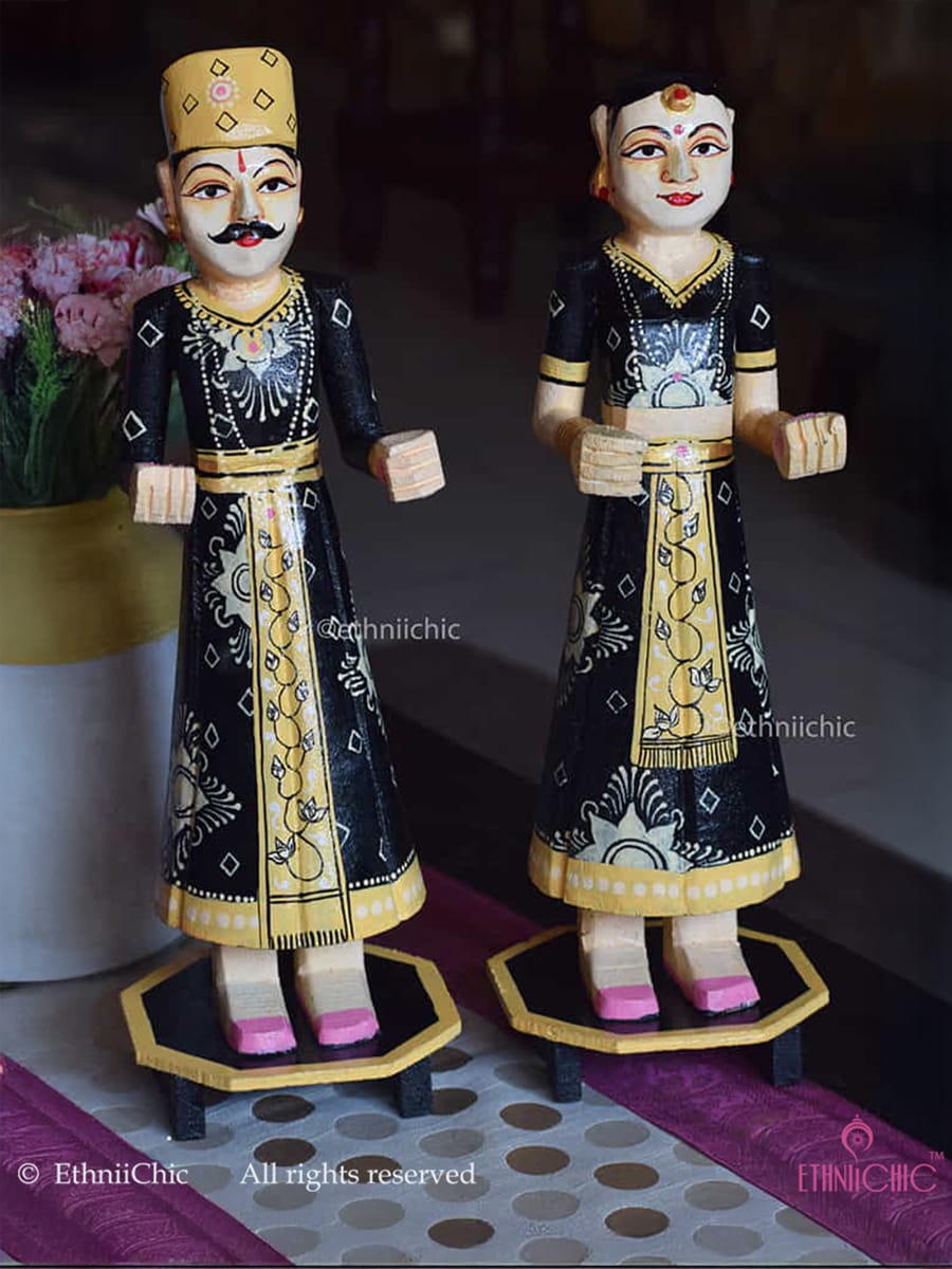 Wooden Gangaur Dolls 18"- Black