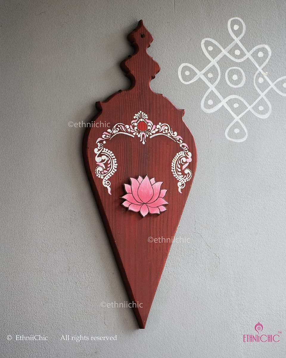 Durga Kolka Avani Palaka – Hand-Painted Wooden Wall Décor