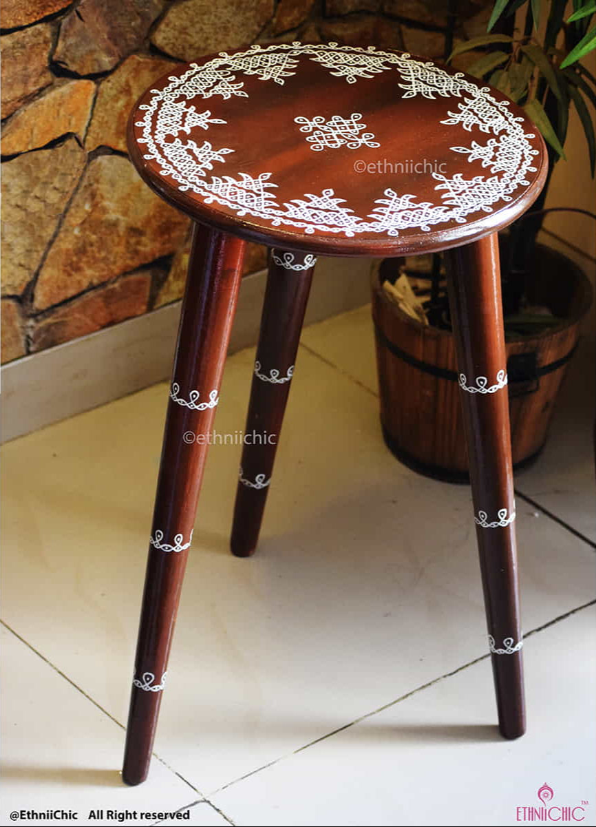 Handpainted Wooden Kolam Peg Table image 0