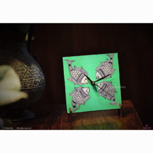 Hand painted Madhubani Fish Table Clock 1