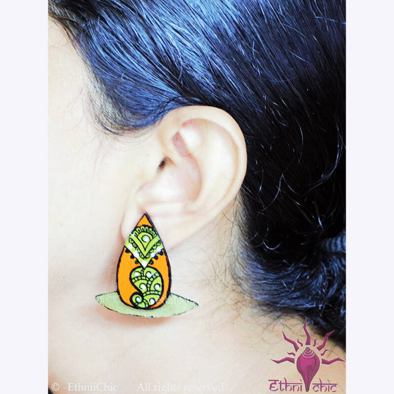 Hand painted earrings - 23