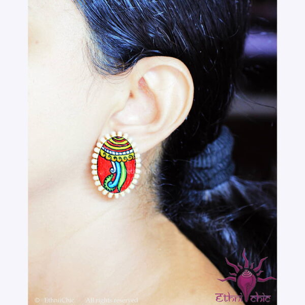 Hand painted studs - 18