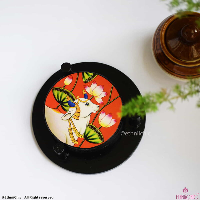 Wooden Tea Coasters - Round - Pichwai Cow